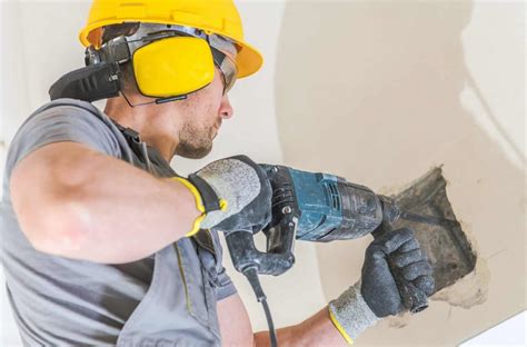 What Is a Hammer Drill and What Is It Used For » The DIY Hammer