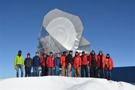 Next-generation camera for the South Pole Telescope takes data on early ...