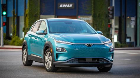 2019 Hyundai Kona Electric New Car Review: The Longest-Range Electric ...