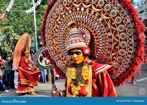 Cochin Carnival 2015 editorial image. Image of abuse - 64337785