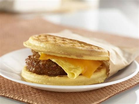 Kellogg's® Eggo® Sausage, Egg and Cheese Sandwich | Savory