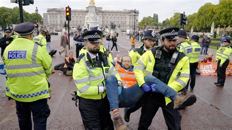 Emergency vehicles blocked by Just Stop Oil protest in west London rush ...