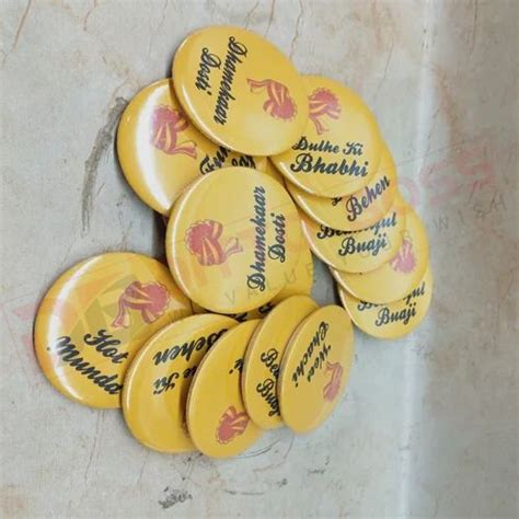 Pin Badge White Personalized Name Badges at Rs 5/piece in Noida | ID ...