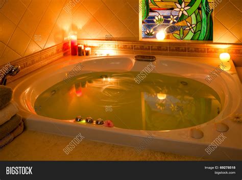 Candle Light Jacuzzi Image & Photo | Bigstock