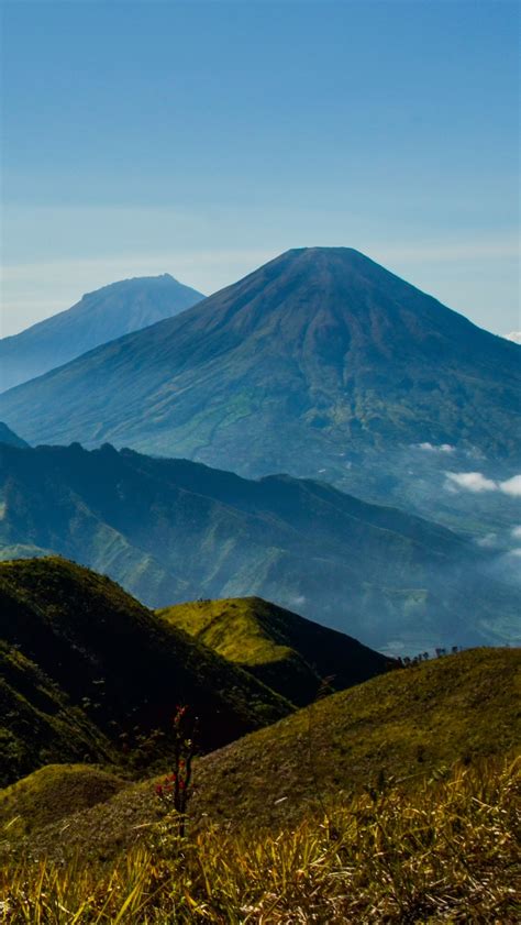 Pendaki Rekam Pemandangan Pegunungan, eh Kok Serupa Gambar di Kemasan ...