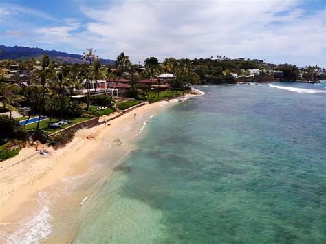 Diamond Head Beach Park - Best Oahu Beaches