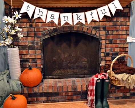 DIY Thankful Banner | Fall decor, Farm themed party, Thanksgiving banner