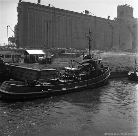 Old Photographs of the Port of Montréal (Gallery)