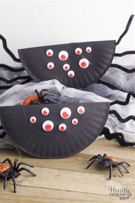 Rocking Paper Plate Spider Craft That's Easy Enough for Kids of Any Age