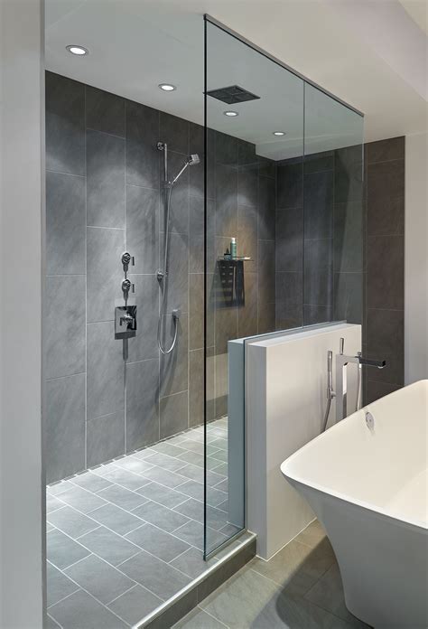 Modern Bathroom with Large Walk-in Doorless Shower and Soaking Tub