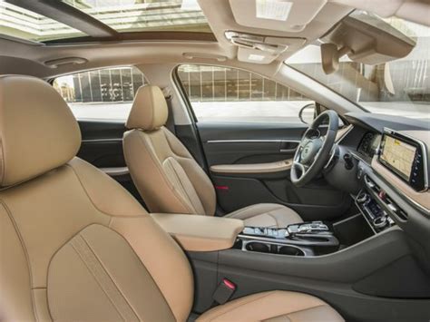 2022 Hyundai Sonata Interior & Exterior Photos & Video - CarsDirect