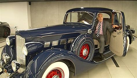 Amelia Earhart's custom-built final car on show in Auckland | Newshub