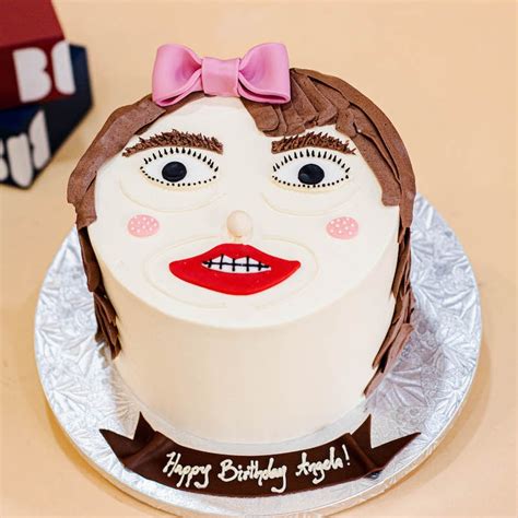 Creative Ugly Face Cake