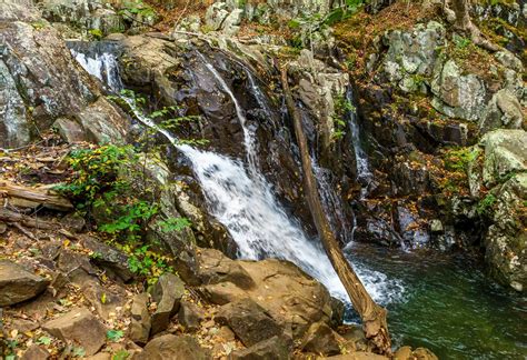 12 Best Hikes in Shenandoah National Park - The Planet D