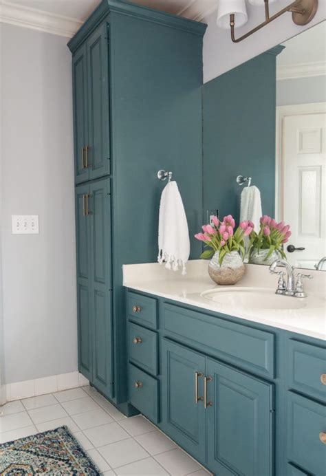 Bathroom Vanity Cabinet Color Trends for 2020 | Hunker | Bathroom ...