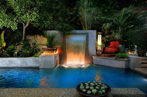 Hot Outdoor Design Trends For Summer 2014