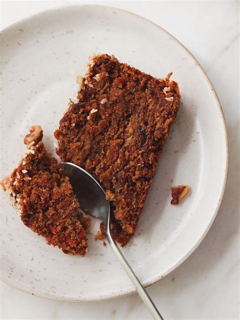 Healthy Vegan Carrot Cake Banana Bread - baking me healthy