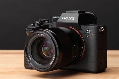 Sony a7R IV added to studio test scene comparison: Digital Photography ...