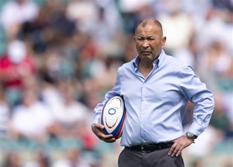 England Rugby Coach Warns Players of 'Abusive' Australian Crowds