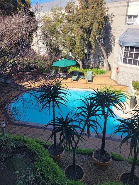 CITY LODGE HOTEL PINELANDS - UPDATED 2024 Reviews & Price Comparison ...