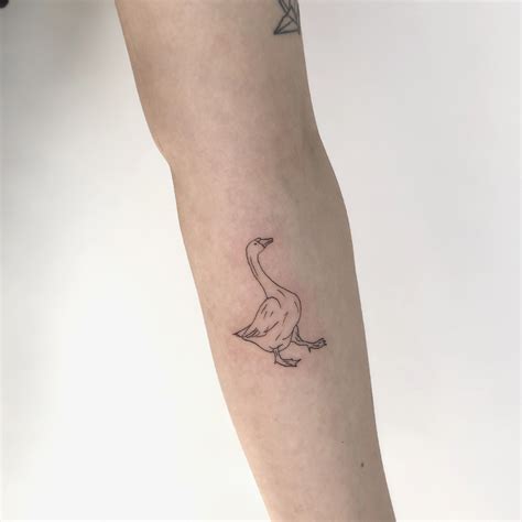 Discover 74+ small goose tattoo - in.coedo.com.vn