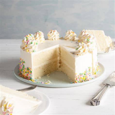 Vanilla Cake With Vanilla Buttercream Frosting Recipes recipe