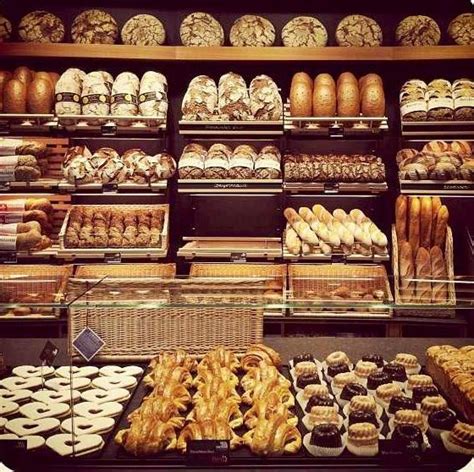 Bread shop, Bakery interior, Bakery design interior