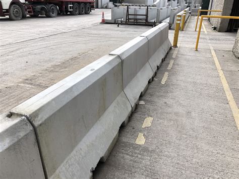 Concrete Road Barriers - Wright Quarry Products