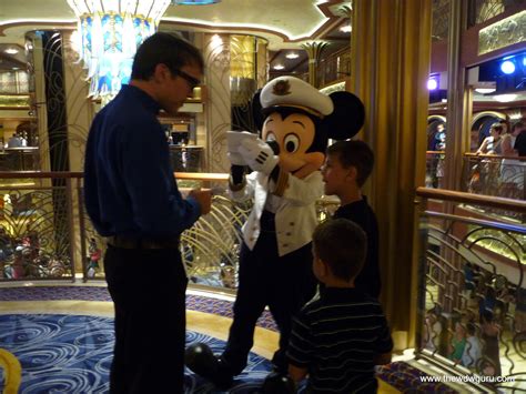 The Insider’s Guide to Characters on Disney Cruise Line – Guru Travel