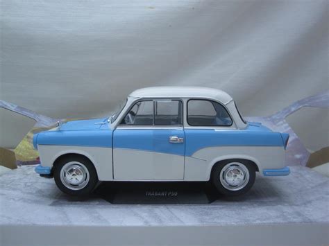 Trabant P50 sedan 1:18 1960 | Jagersma Miniaturen