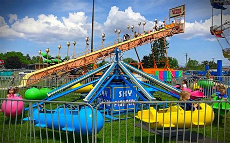 Carnival - Oregon State Fair | State fair, Carnival rides, Carnival