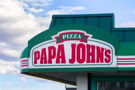 Papa Johns scores $200M investment new chairman | Restaurant exterior ...