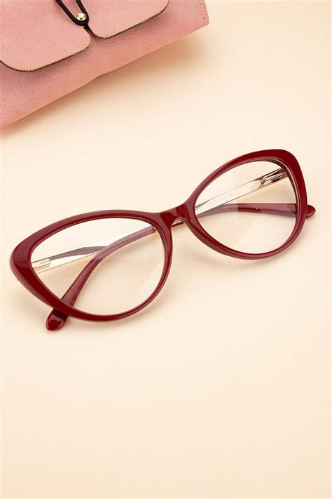 AM-205 Dark Red-1032 | Red cat eye glasses, Red glasses frames, Classy ...