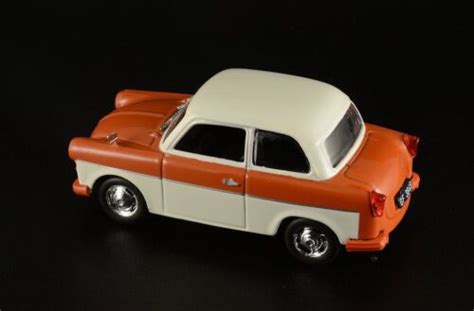 Trabant P50 Sedan East German White & Red Diecast Model Car 1:43 Scale ...