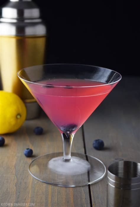 Anti-Oxidant Blueberry Martini Recipe | Kitchen Swagger