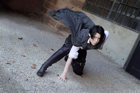 16 Best Attack on Titan Cosplay Photos - Rolecosplay