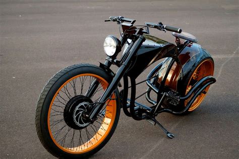 Custom Bikes and Futuristic Motorcycles