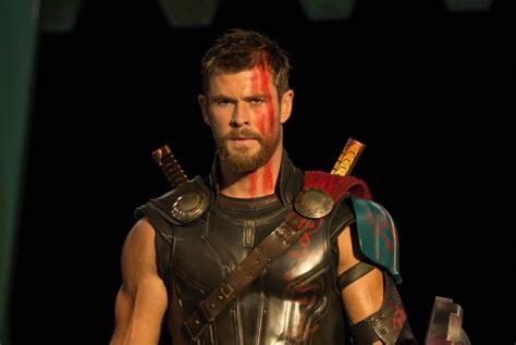 ‘Thor: Ragnarok’ delivers fun, thrilling adventure - Entertainment ...