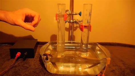 Physics Experiment Electrolysis Of Water With Aluminium Electrode ...