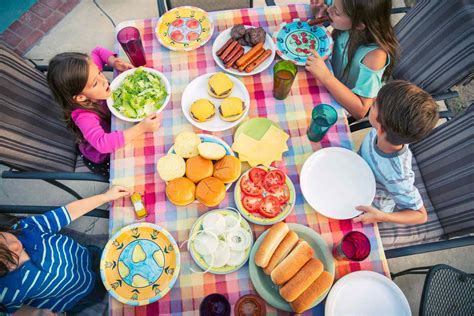 Hassle-Free, Budget-Friendly Party Food Ideas Kids Will Love