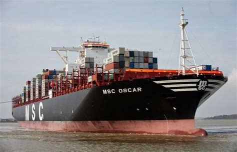 Kapal Kargo Terbesar di Dunia, The World's Largest Cargo Ship ...