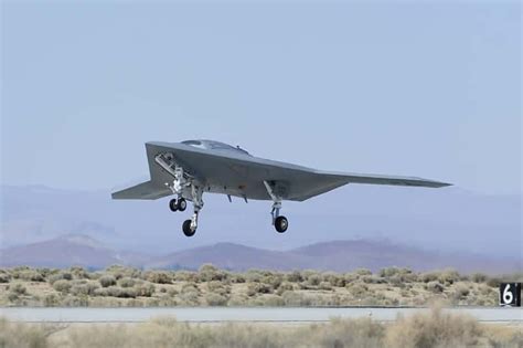 Northrop Grumman Complete X-47B Unmanned Combat Air System Flight ...