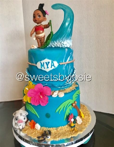 Baby Moana birthday cake done by #sweetsbyjosie | Moana birthday cake ...