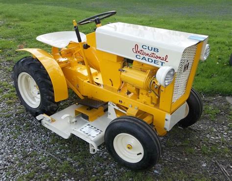 Cadet Cub Garden Lawn Tractor