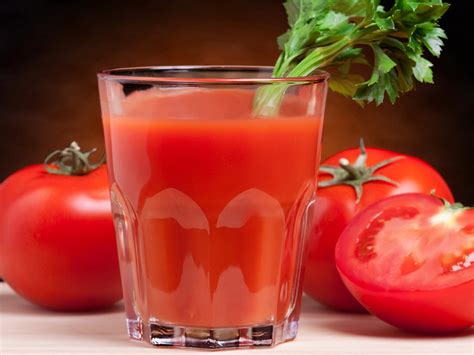 Succo di pomodoro: 20 proprietà e benefici | Naturopataonline