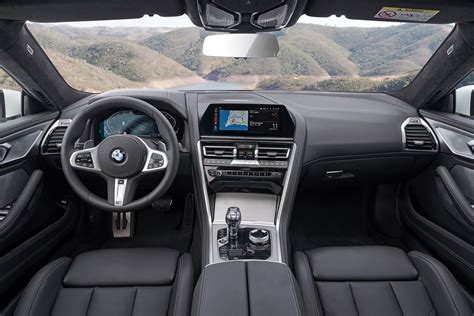 Bmw 850 Interior