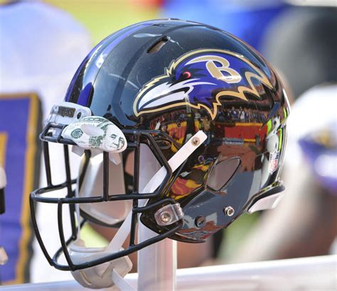 NFL helmets: Ranking all 32 teams from worst to first - Yahoo Sports