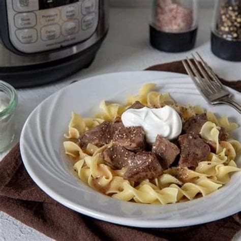 Pressure Cooker (Instant Pot) Sirloin Tips in Gravy