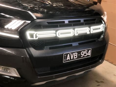 Front Grille For Ford Ranger PX2 MK2 Wildtrak 2015 - 2019 With DRL LED