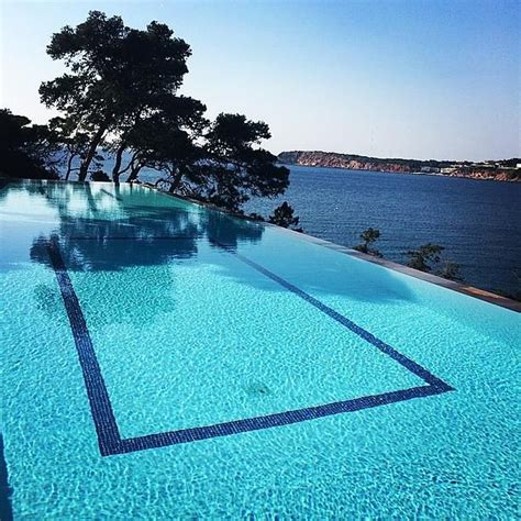 Luxury Collection Athens - Vouliagmeni Hotels: Arion, a Luxury ...